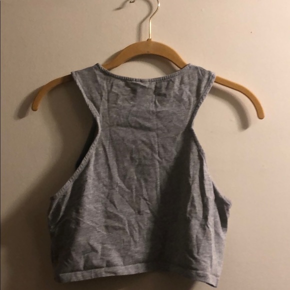 H&M Divided cropped tank top - Picture 2 of 2